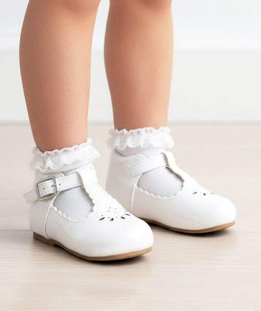 Baby Girls White Patent Buckle Shoes