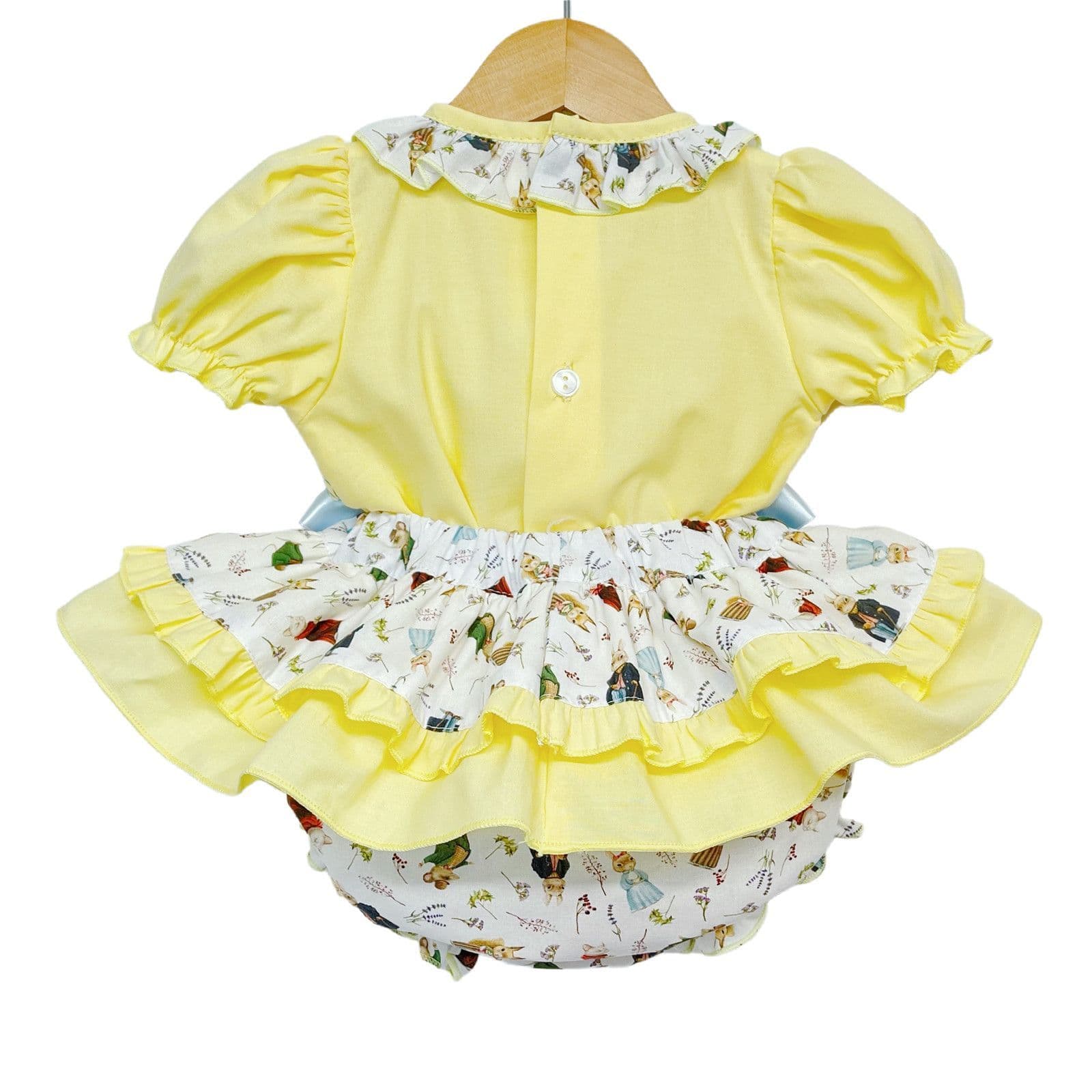 *SALE* Baby Girl Yellow Bunny Print Skirts with Smocked Shirt "MYD2230Y"
