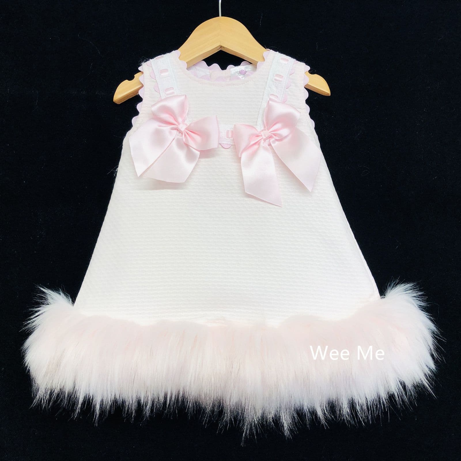 SALE" Gorgeous Baby Girl Pink Fur Bottom Dress with Pink Bow "8612 Pink